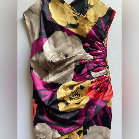 Rinascimento ruche floral mini  dress Sz M - Picture 6 of 12